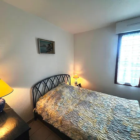 Sunset T2 Avec Coin Vue Piscine Rochelongue Cap D'agde Daire Agde