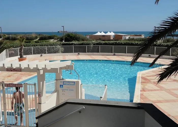 Daire Sunset T2 Avec Coin Vue Piscine Rochelongue Cap D'agde *