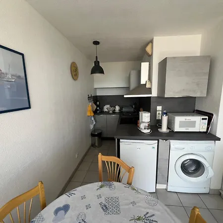 Апартаменти Sunset T2 Avec Coin Vue Piscine Rochelongue Cap D'agde